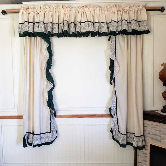SOLD JC Penney Vtg Priscilla Curtain 88W x 64L Valance Cream Green Ruffle - Picture 1 of 16